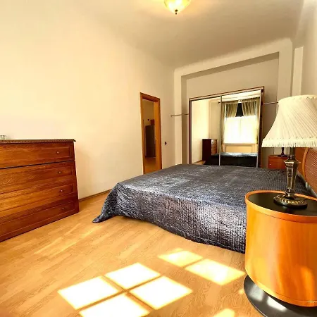 Luxury In Heart Of Oldtown, Quiet * Riga