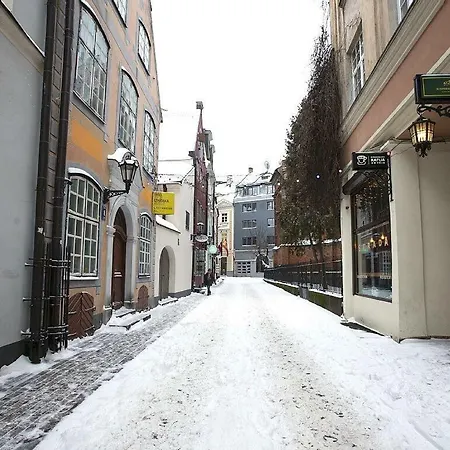 Luxury In Heart Of Oldtown, Quiet Appartement